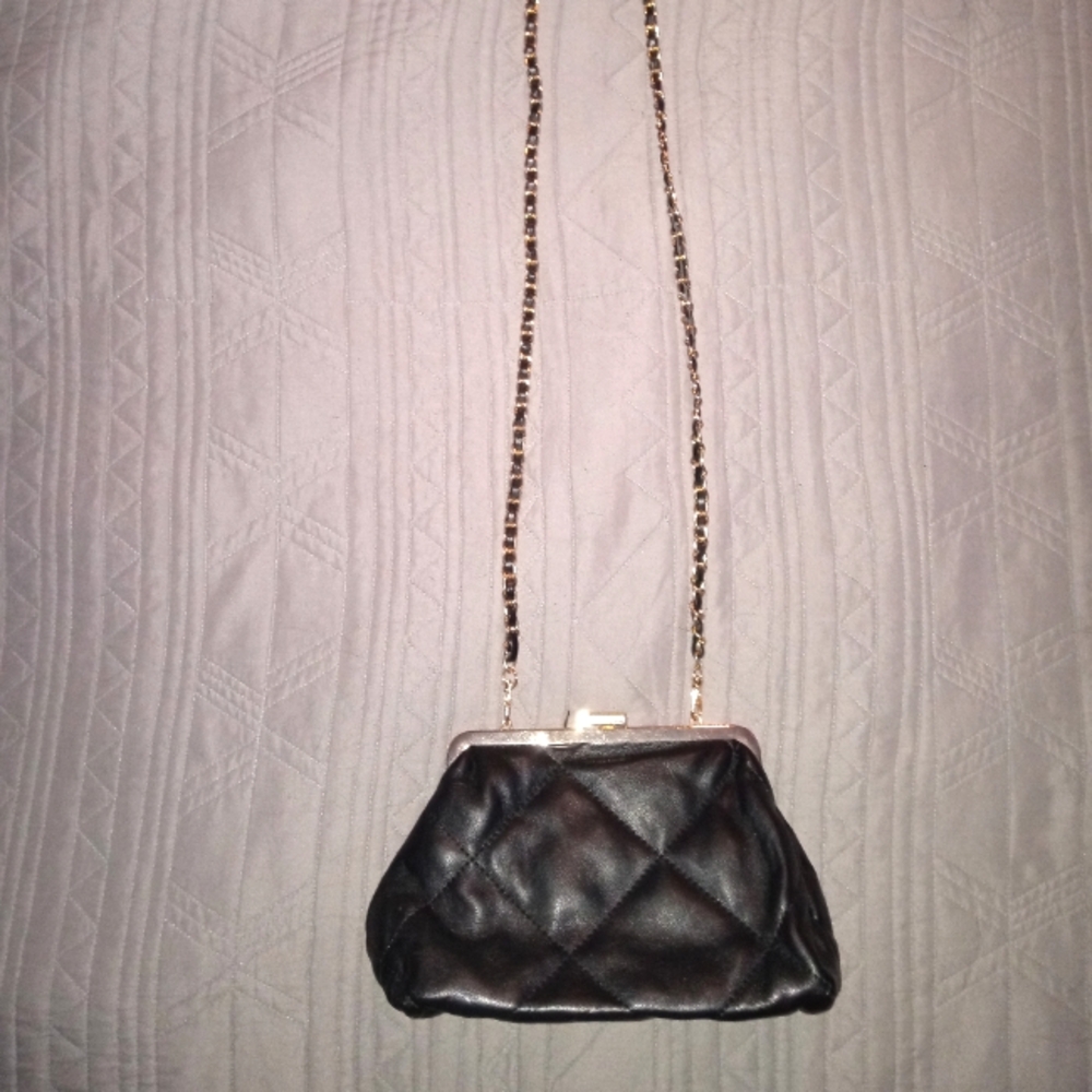 Black purse